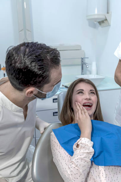 Best Broken or Cracked Tooth Emergency Dentist in Shenandoah, IA